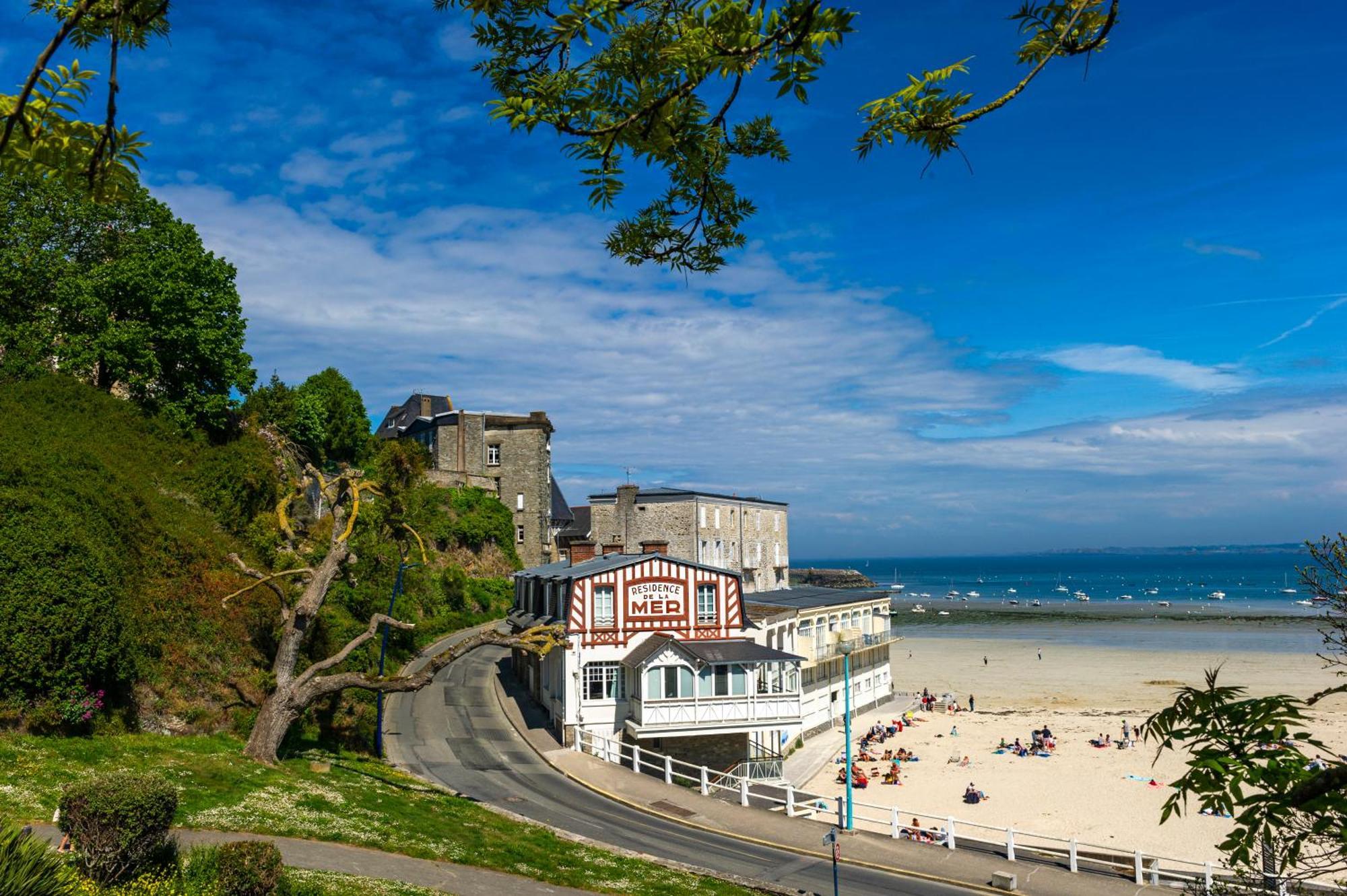 Hotel Des Bains Saint-Cast-le-Guildo Buitenkant foto