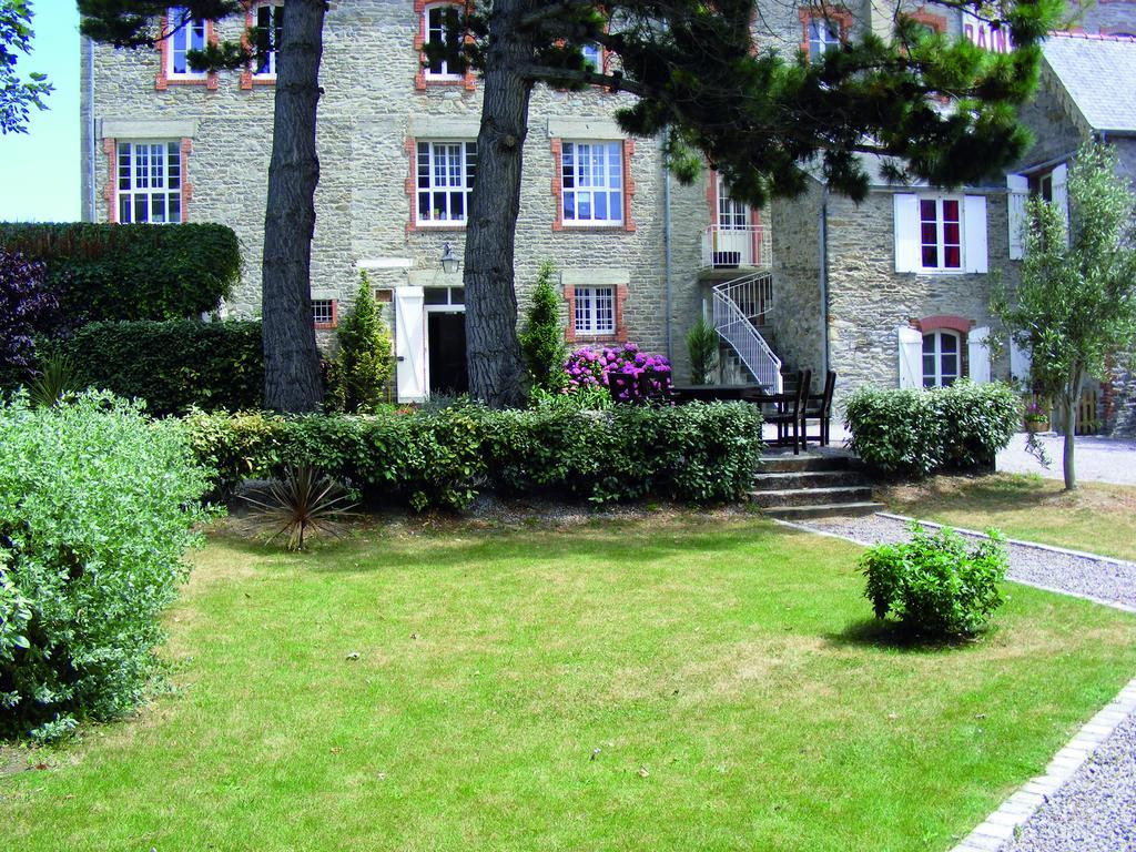 Hotel Des Bains Saint-Cast-le-Guildo Buitenkant foto